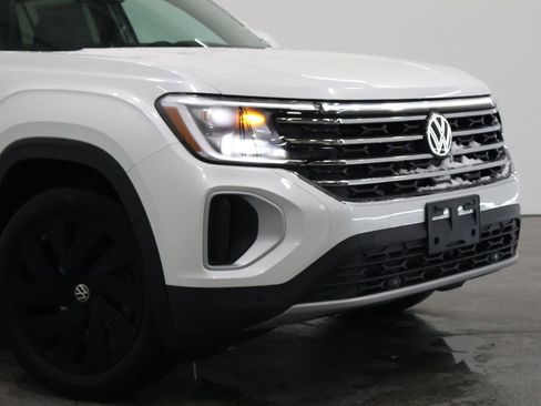 New 2026 Volkswagen Atlas SE AWD/4WD image 3
