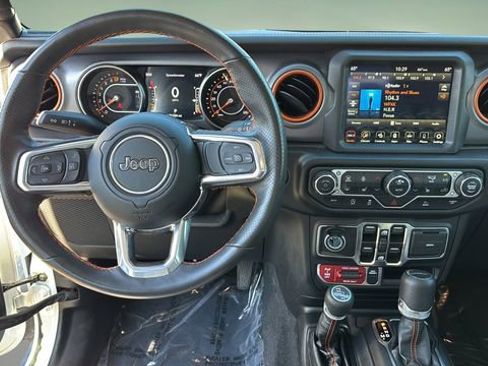 Used 2023 Jeep Gladiator Mojave w/ LED Lighting Group image 9