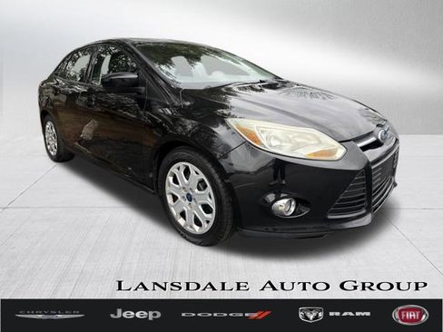 Used 2012 Ford Focus SE image 1