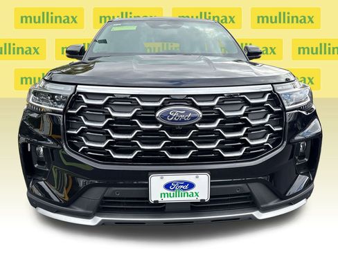 New 2026 Ford Explorer Platinum image 12