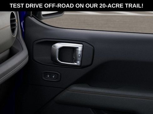 New 2026 Jeep Gladiator Mojave w/ Safety Group image 26