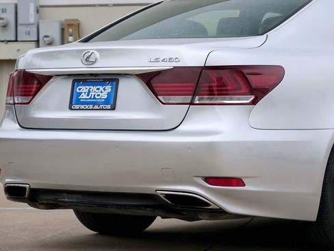 Used 2013 Lexus LS 460 image 33
