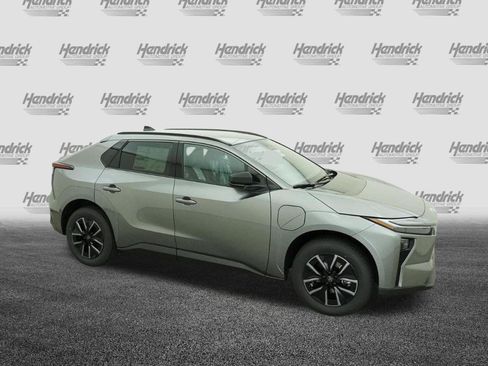 Used 2026 Toyota bZ FWD image 13