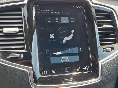 Used 2017 Volvo XC90 T6 Momentum w/ Vision Package AWD/4WD image 17