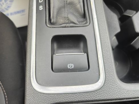 Used 2018 Ford Escape SE AWD/4WD image 32