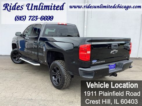 Used 2017 Chevrolet Silverado 1500 LT w/ Midnight Edition AWD/4WD image 39