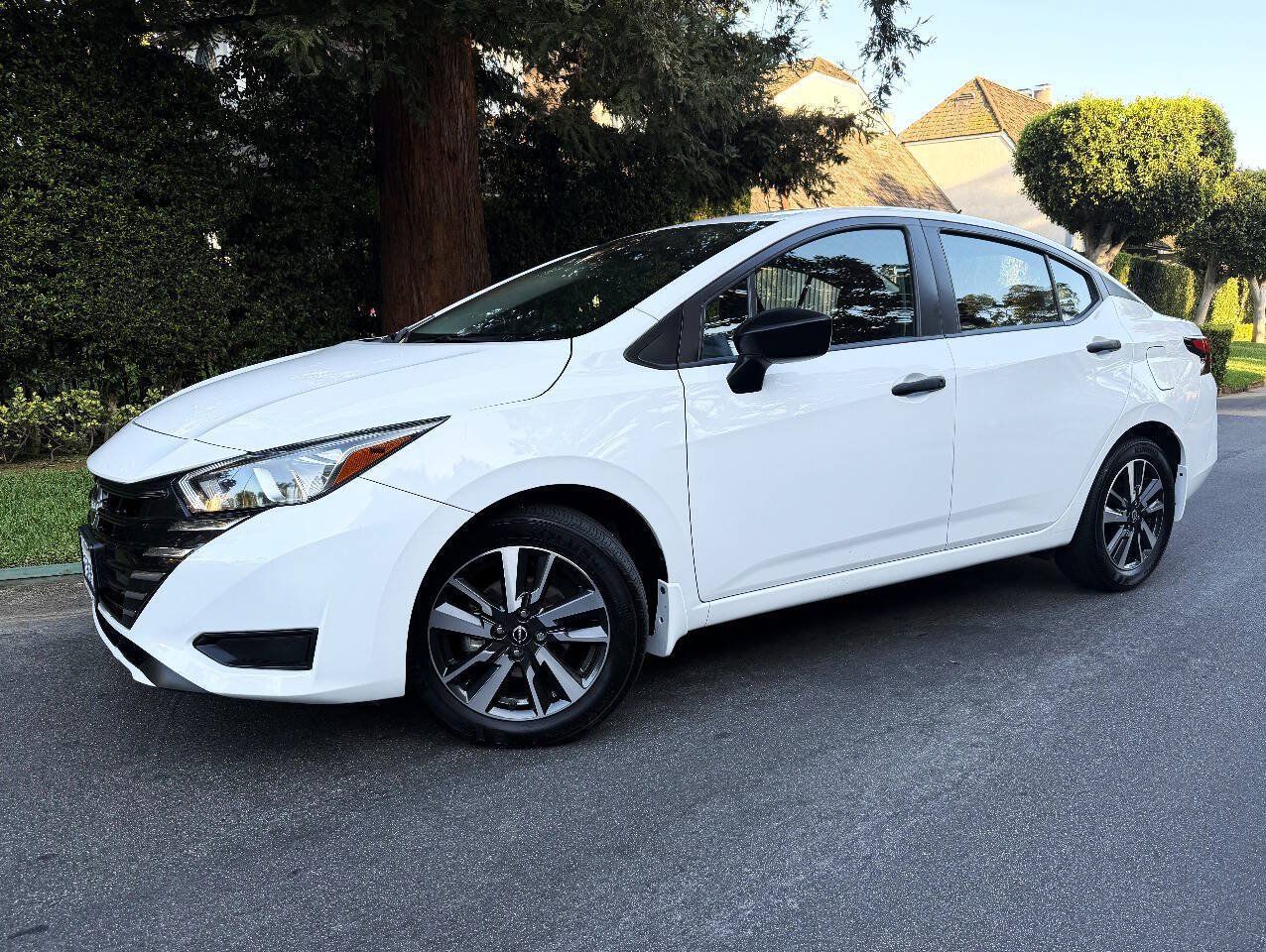 Used 2024 Nissan Versa S w/ S Plus Package FWD image 3