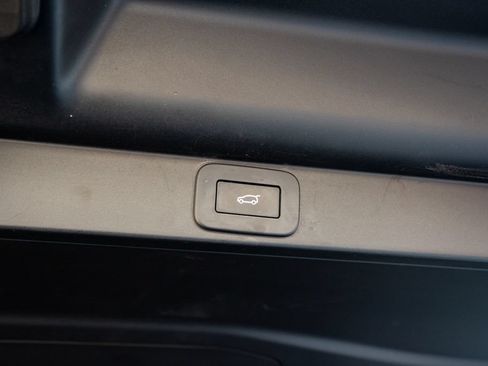 Used 2023 Land Rover Range Rover SE AWD/4WD image 42