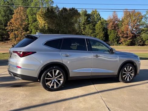 Used 2025 Acura MDX w/ Technology Package image 7