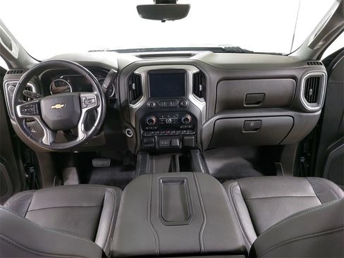 Used 2020 Chevrolet Silverado 2500 LTZ w/ LTZ Premium Package image 11