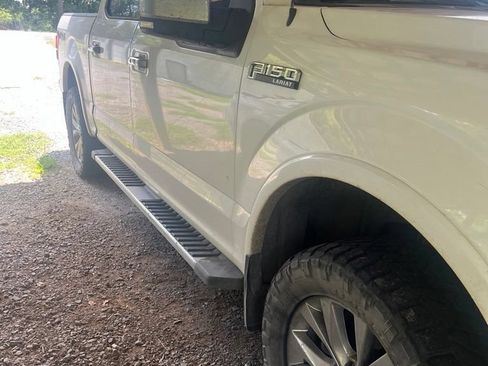 Used 2015 Ford F150 Lariat w/ Equipment Group 502A Luxury AWD/4WD image 1
