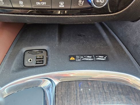 Used 2020 Buick Enclave Avenir w/ Avenir Technology Package image 27