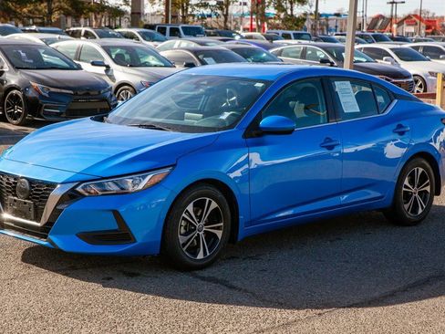 Used 2022 Nissan Sentra SV image 9