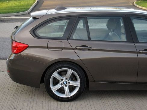 Used 2014 BMW 328i xDrive Wagon image 11