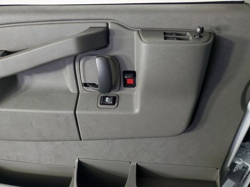 New 2025 Chevrolet Express 2500 w/ Driver Convenience Package image 26