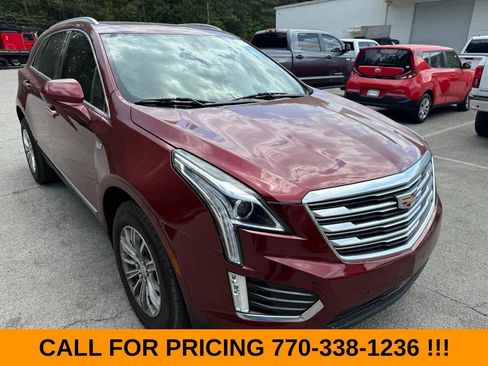 Used 2018 Cadillac XT5 Luxury w/ Driver Awareness Package FWD image 1