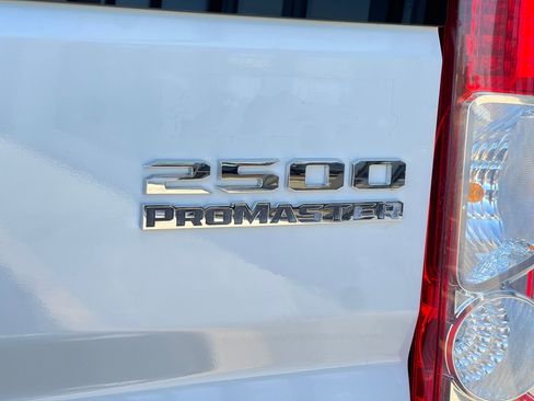 Used 2023 RAM ProMaster 2500 FWD image 33