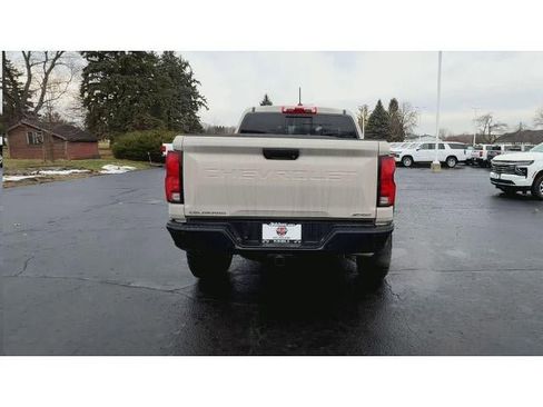 New 2026 Chevrolet Colorado ZR2 image 7