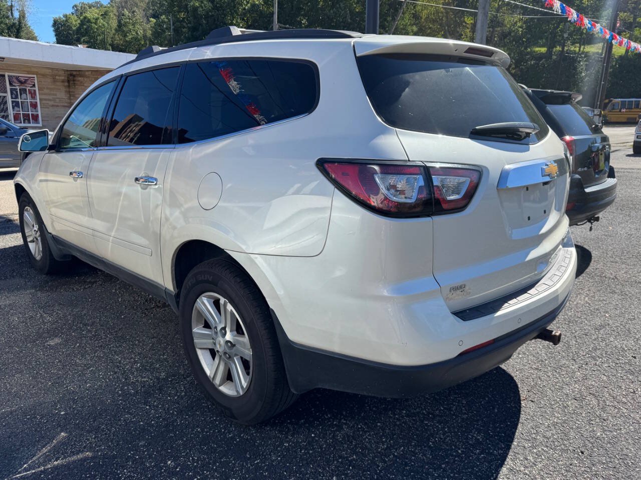 Used 2013 Chevrolet Traverse LT AWD/4WD image 6