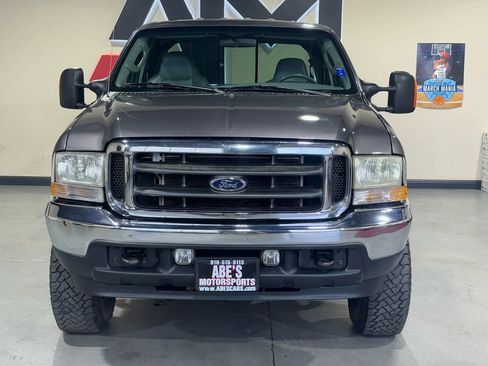 Used 2004 Ford F250 Lariat image 3