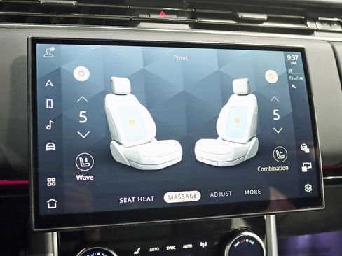 Used 2023 Land Rover Range Rover SE image 26