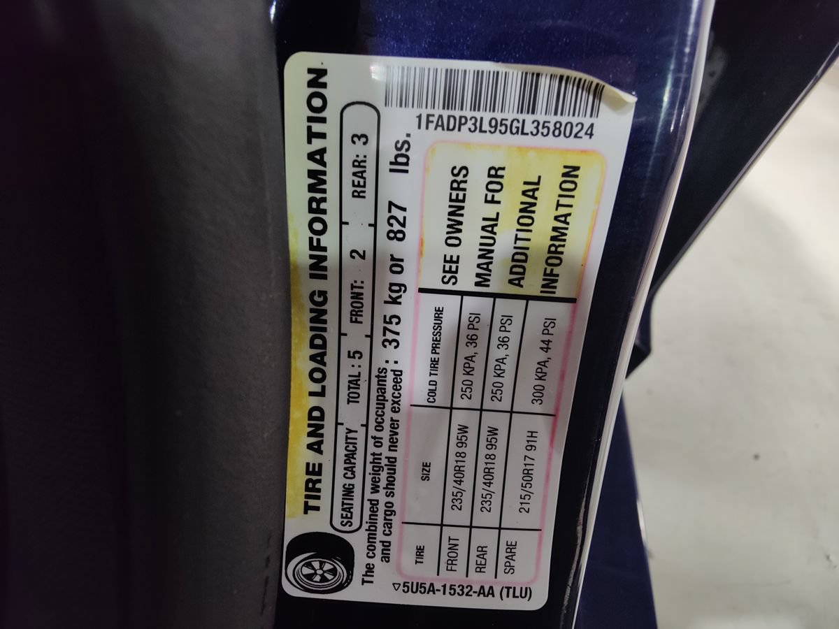 Used 2016 Ford Focus ST w/ Equipment Group 401A FWD image 23
