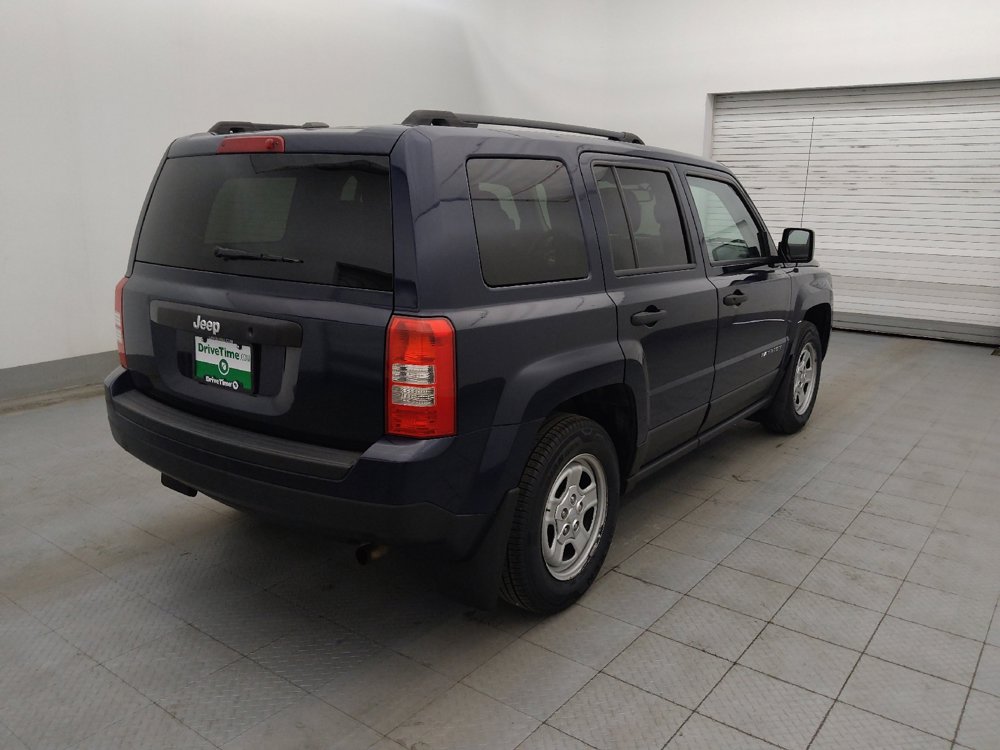 Used 2016 Jeep Patriot Sport FWD image 9