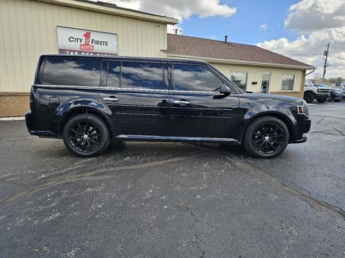 Used 2019 Ford Flex Limited image 29