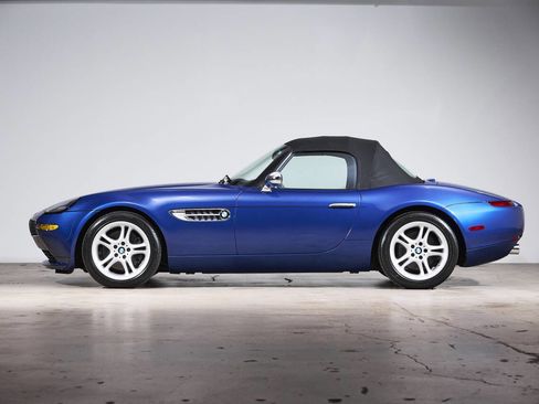 Used 2002 BMW Z8 image 16