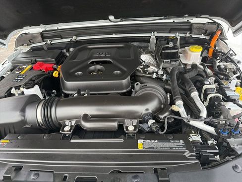 Certified 2025 Jeep Wrangler Unlimited Rubicon 4xe w/ Safety Group image 20