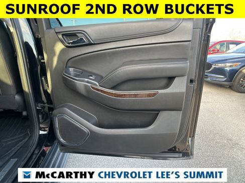 Used 2020 Chevrolet Suburban LT image 39