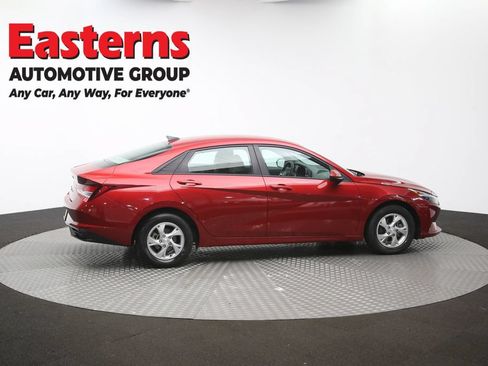 Used 2023 Hyundai Elantra SE w/ Cargo Package FWD image 43