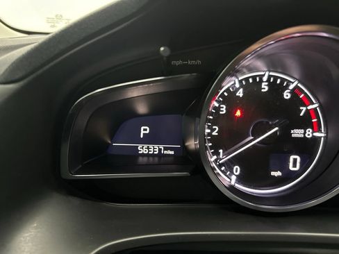 Used 2018 MAZDA MAZDA3 Grand Touring w/ Premium Equipment Package FWD image 16