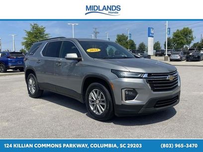 Used 2023 Chevrolet Traverse LT