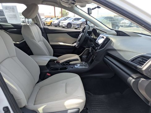 Used 2022 Subaru Impreza 2.0i Premium AWD/4WD image 33