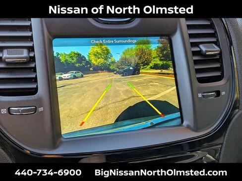 Used 2018 Chrysler 300 S w/ 300S Premium Group AWD/4WD image 16