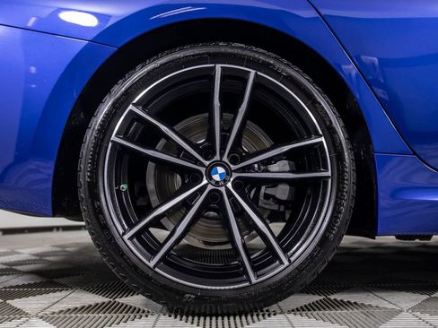 Used 2023 BMW 330i Sedan w/ M Sport Package RWD image 38