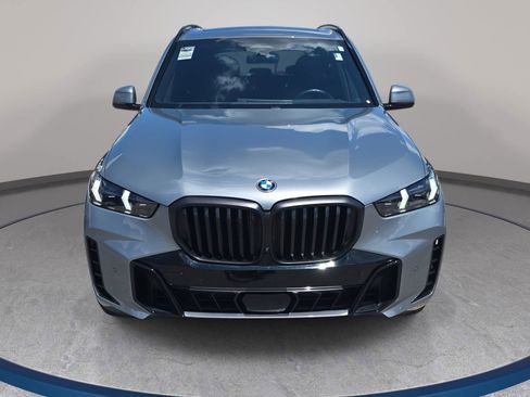 Used 2024 BMW X5 xDrive40i w/ M Sport Package AWD/4WD image 2
