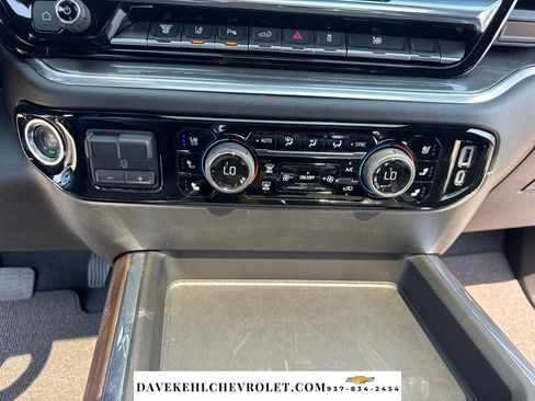 Used 2025 Chevrolet Silverado 3500 High Country w/ High Country Premium Package AWD/4WD image 16