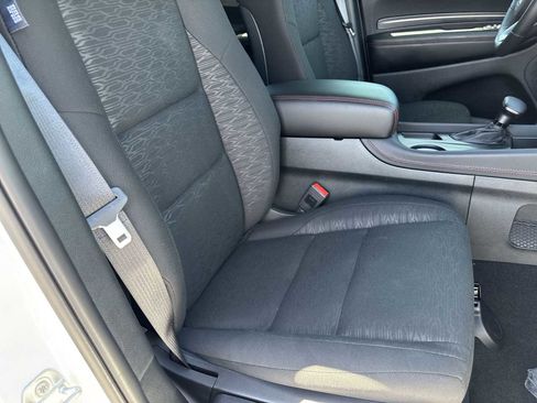 Used 2025 Dodge Durango GT w/ Blacktop Package AWD/4WD image 17