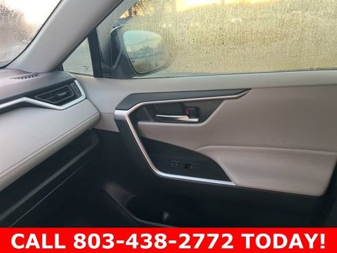 Used 2023 Toyota RAV4 XLE w/ Convenience Package image 30