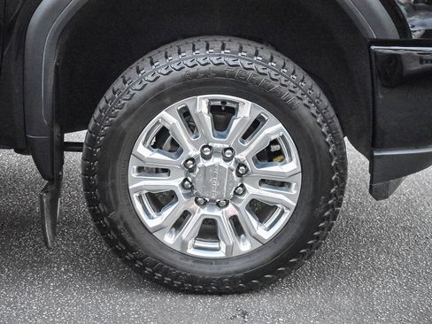 Used 2021 GMC Sierra 3500 Denali w/ Denali Ultimate Package image 10