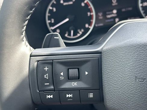 New 2026 Nissan Rogue SV FWD image 28