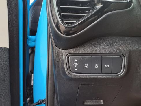 Used 2024 Kia Soul GT-Line FWD image 20