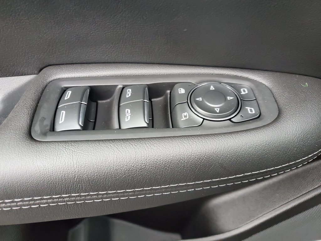 Used 2024 Cadillac XT5 Sportv w/ LPO, Floor Liner Package AWD/4WD image 18