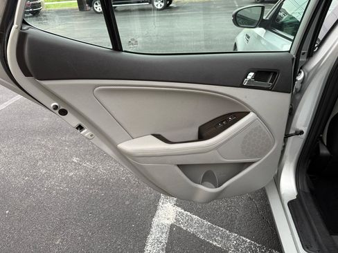 Used 2013 Kia Optima EX w/ Premium Pkg FWD image 20