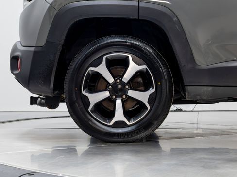 Used 2020 Jeep Renegade Sport image 19