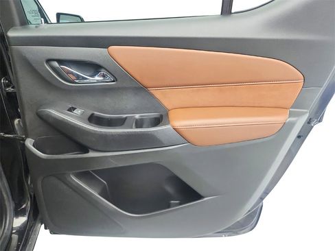 Used 2019 Chevrolet Traverse High Country image 27