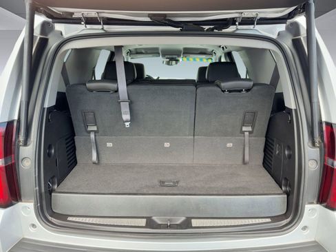 Used 2015 Chevrolet Tahoe LT image 25