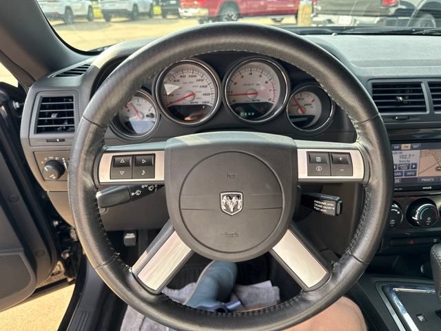 Used 2009 Dodge Challenger SRT8 RWD image 15
